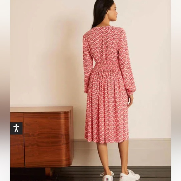 Boden Susannah Smocked Long Sleeve Midi Dress in Cherry Red, Berry Print, 8R - Picture 3 of 14
